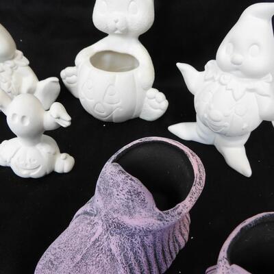 12 pc Unpainted Ceramics, Fall Decor, Pilgrims, Pumpkin Bears, Ghosts