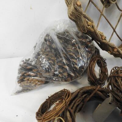 22 Twine Wreaths, Pinecones, Twine Heart Wall Decor