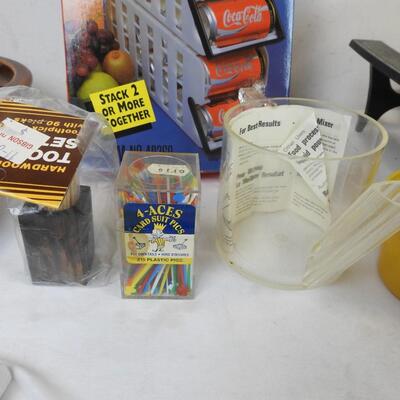 11 pc Kitchen Lot: EZ Foil, Store n' Tote Can Dispenser, Stoneware, Table Cloth