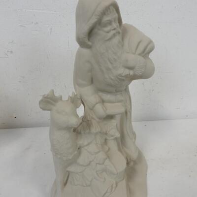 2 pc Greenware, Old World Santa Statues, Ceramics