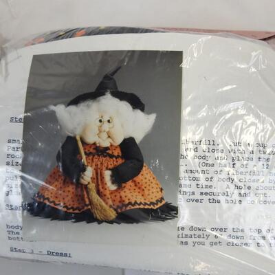 2 Soft Sculpture Kits, Halloween Witch and Spring Easter Dolls