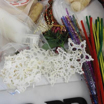 Holiday Craft Lot: Pinecones, Ribbon, Bear, Ornaments, Garland