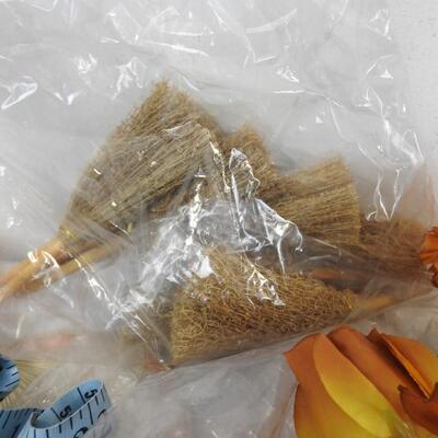 Craft Lot: Floral, Wooden Ducks, Acrylic Paints, Hats, Ribbon, Baskets