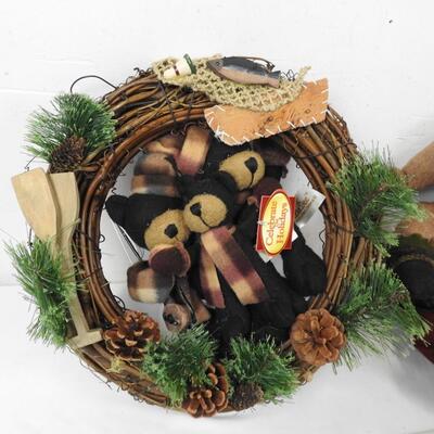 Celebrate the Holidays Black Bear Wreath and Stuffed Animal