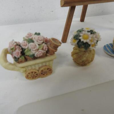 Popular Imports 1996 The Flower Shop Miniature Tea Set