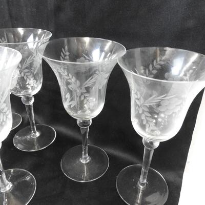 21 Clear Glasses, Grape/Leaf Design, Goblets, Short Glasses