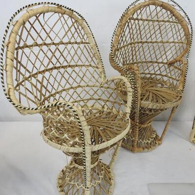 4 Small Wicker Doll Chairs, 1 Has Some Damage