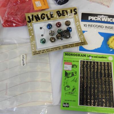 Craft Lot, Quick Stick Self Adhesive Mounting Board, Bows, Fabric, Shoe Laces