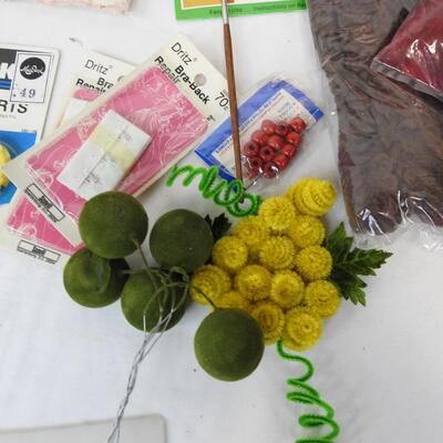 Craft Lot, Quick Stick Self Adhesive Mounting Board, Bows, Fabric, Shoe Laces