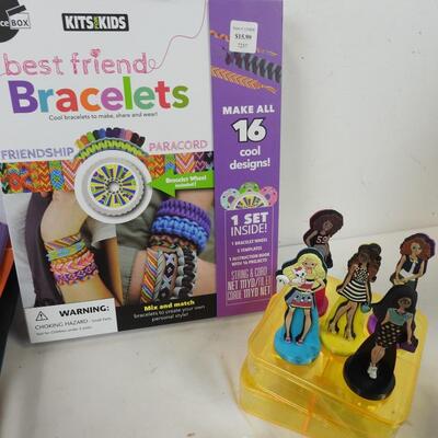 Kids Craft lot: 18+ pcs. Best Friends bracelets, paint, paper, stamps,stickers