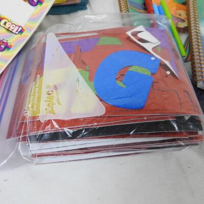 Kids Craft lot: 18+ pcs. Best Friends bracelets, paint, paper, stamps,stickers