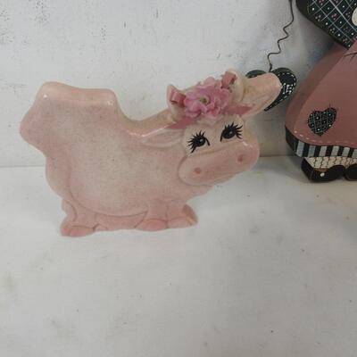 Decor country style 7 pcs: mauve/pink color, rabbits, ducks, cow, pitcher/tray