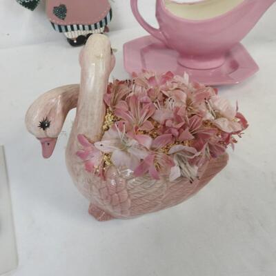 Decor country style 7 pcs: mauve/pink color, rabbits, ducks, cow, pitcher/tray