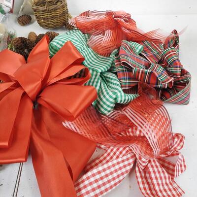 Christmas craft: bows, picks, pinecones, bears, stickers, pipe cleaners, sleds
