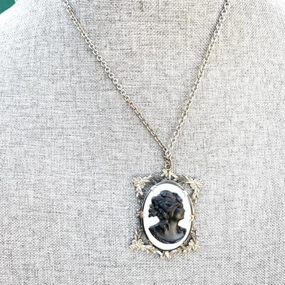 VINTAGE CLASSIC GREEK GODDESS PROFILE BLACK GLASS CAMEO MILK GLASS BASE METAL FRAME