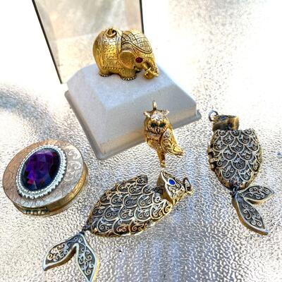 GROUP OF 5 VINTGE FIGURAL PERFUME SOLIDS ELEPHANT OWL FISH COMPACT MAX FACTOR