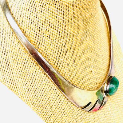 MODERNIST MEXICAN STERLING SILVER COLLAR NECKLACE MOSSY GREEN STONE