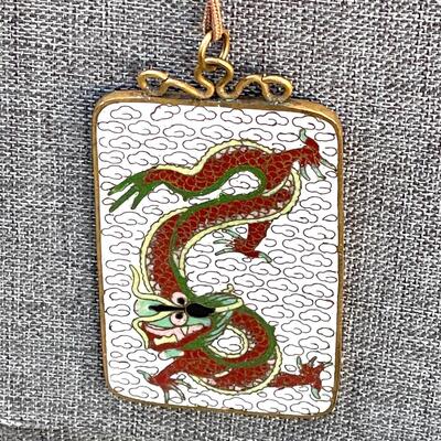 VINTAGE CHINESE DRAGON CLOISONNE PENDANT HAND KNOTTED SILK CORD