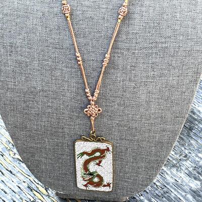 VINTAGE CHINESE DRAGON CLOISONNE PENDANT HAND KNOTTED SILK CORD