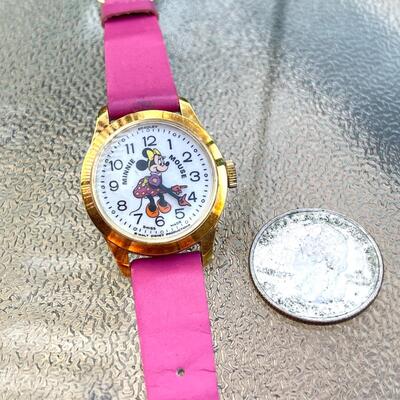 VINTAGE BRADLEY MINNIE MOUSE CHILD'S WATCH WALT DISNEY PROD SWISS MADE