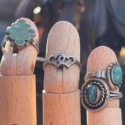 GROUP OF 4 STERLING SILVER & TURQUOISE PINKY RINGS