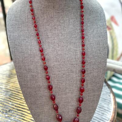 ANTIQUE FACETED RED GLASS GRADUATED BEADS HAND KNOTTED NECKLACE OPERA LENGTH