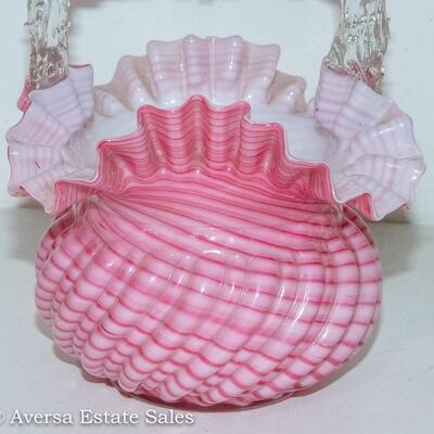 BEAUTIFUL - RUFFLE TOP BASKET WITH THORN HANDLE