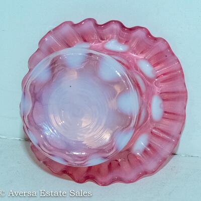 OPALESCENT PINK COIN DOT GLASS TOP HAT