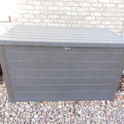 LOT 96  LARGE OUTDOOR STORAGE CHEST