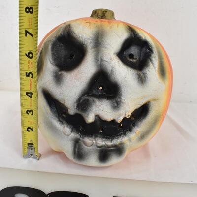 Almost Real Pumpkin, 2 Sided with battery operated blinking light - New