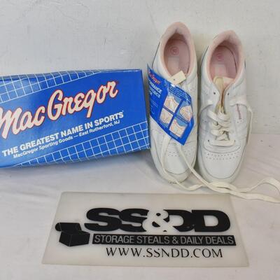 MacGregor Aerobic Shoes, Women's Size 10, White & Pink. Old Stock - New w/ Box