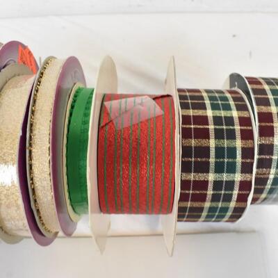 11 pc Ribbon in Gold, Green, Red, Plaid, Christmas. Sealed - New