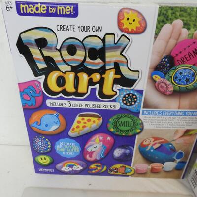 2 Activities for children 6+: Rock Art and Alpha Beads to make jewelry. - New