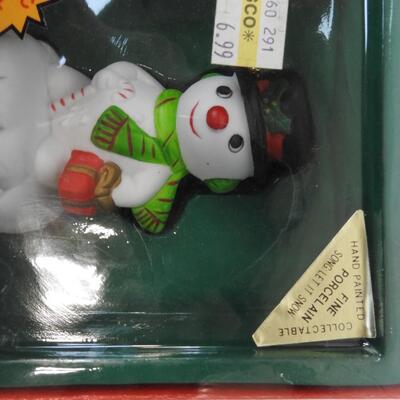 5 Musical Treasure Porcelain Hand Painted Christmas Decorations - New