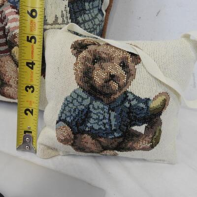 2 Bear Theme Pillows, Stitched. Small one has ribbon for hanging up - New