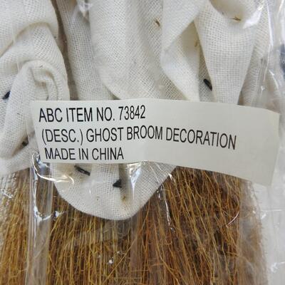 Ghost Broom Decoration - New