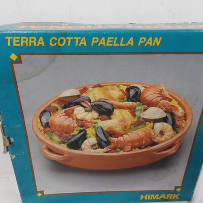 Terra Cotta Paella Pan and 12-Inch Teak Chip 'n' Dip - New