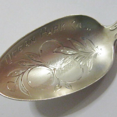 MS Victorian Sterling Silver Souvenir Spoon Ocean Park Calif. Santa Monica Oranges