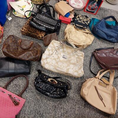 Lot of Handbags & Wallets