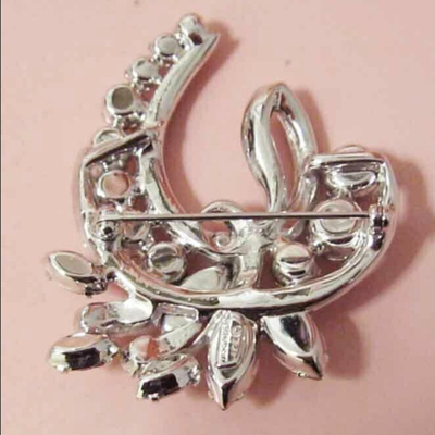 MS Vintage Eisenberg ICE Pin Brooch Clear Crystals Floral Spray