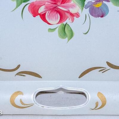 VINTAGE HAND PAINTED TOLE TRAY