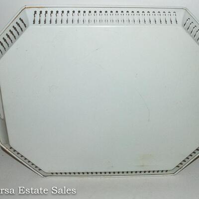 VINTAGE HAND PAINTED TOLE TRAY