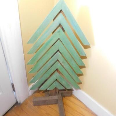 Large Hand-Crafted Solid Wood Pine Tree 40