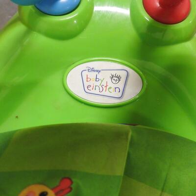 Baby Einstein Baby Bouncer, Works