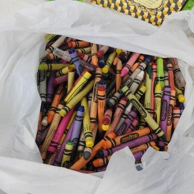 Kids Coloring/Art Lot: 4 Books, Book art paper, Crayons, Markers, Foam Stickers
