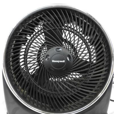 Honeywell Desk fan, Works