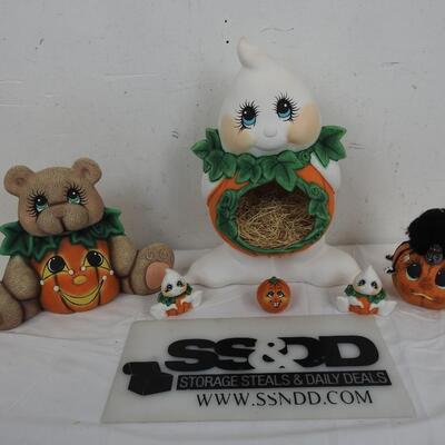 6 pc Hand Painted Ceramic Decor, Halloween Theme, Ghost, Bear, Pumpkins
