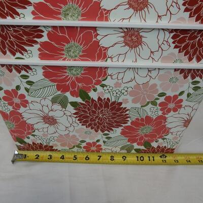 4 Plastic Containers with Lids, Pink & Green Floral, Needs Cleaning