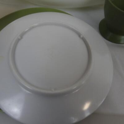 Vintage Corelle Cup, Melmac Plates/Cups, Anchor Hocking Bowl, Pyrex Serving