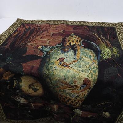4 pc Home Decor: Tapestry 40" x 54", 2  Planters, Doorknob Wall Decor with Hook